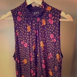 Loft sleeveless blouse
